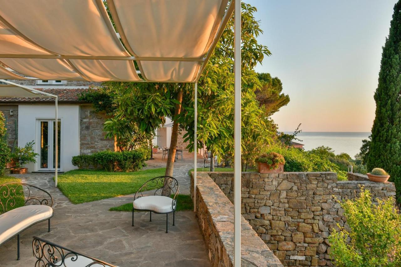 Albeca Boutique Hotel - Relais De Charme Sul Mare 카스텔라바테 외부 사진