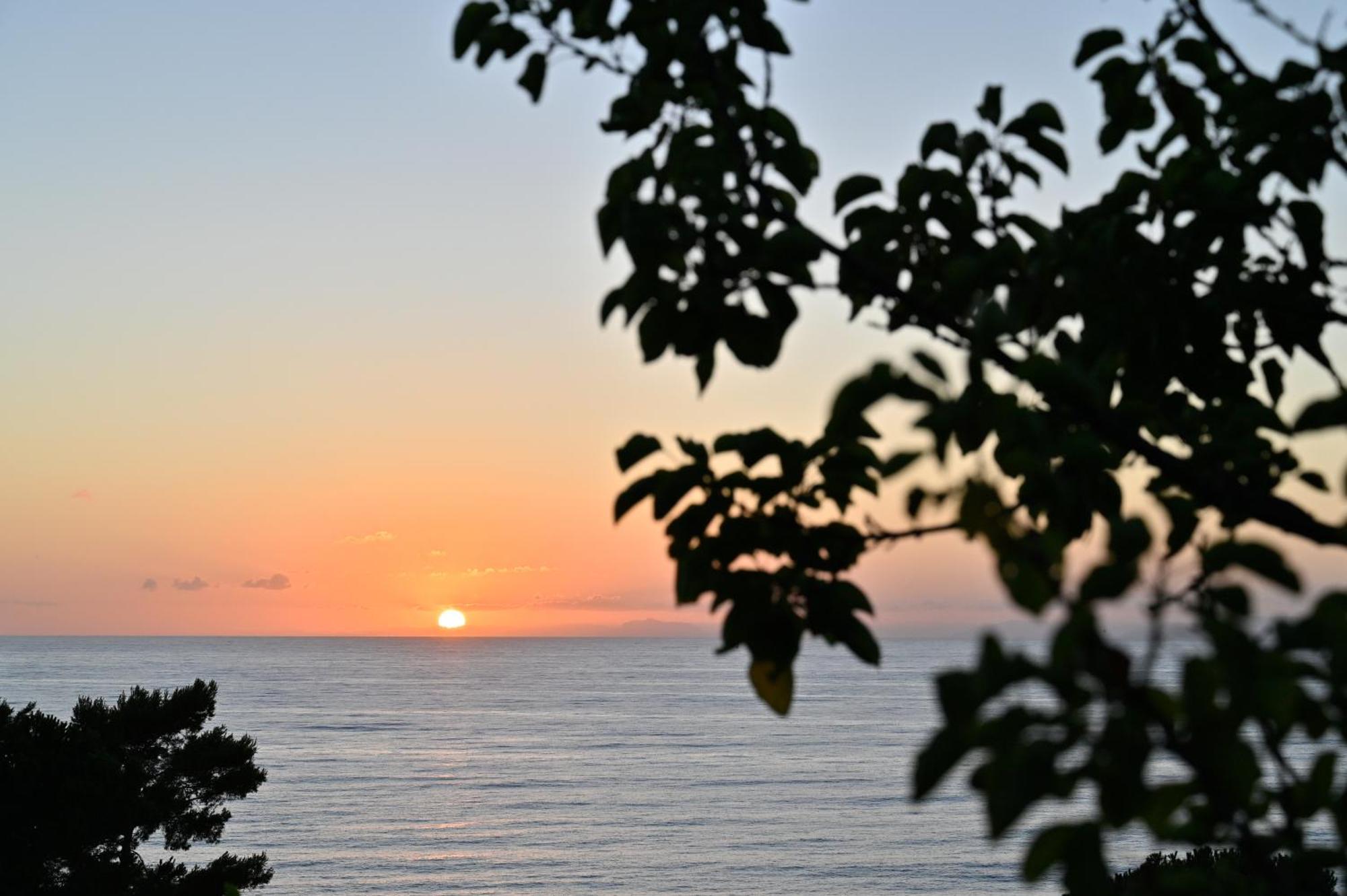 Albeca Boutique Hotel - Relais De Charme Sul Mare 카스텔라바테 외부 사진
